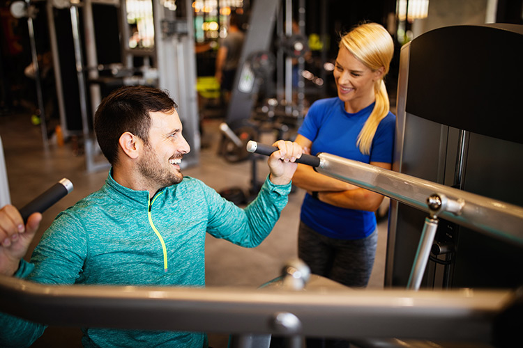 How to Pick A Personal Trainer and Why You Might Want To Dallas Gym